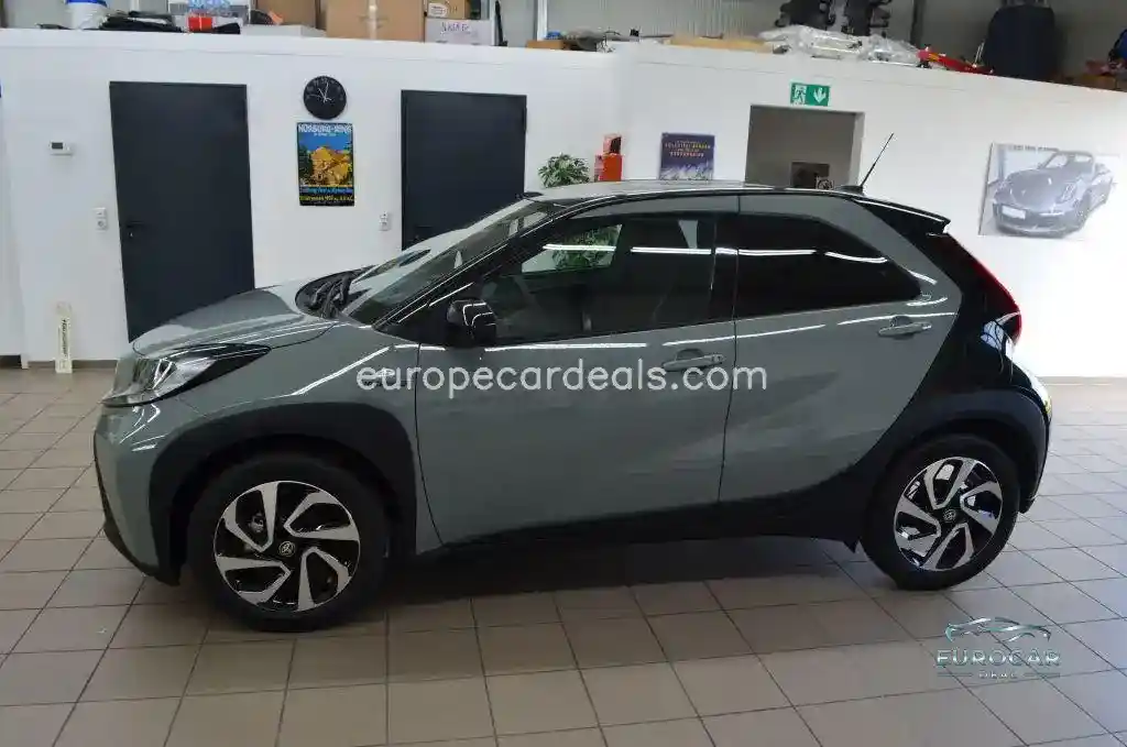 Toyota Aygo (X)