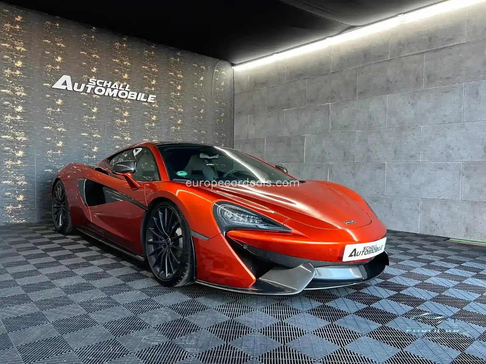 McLaren 570GT