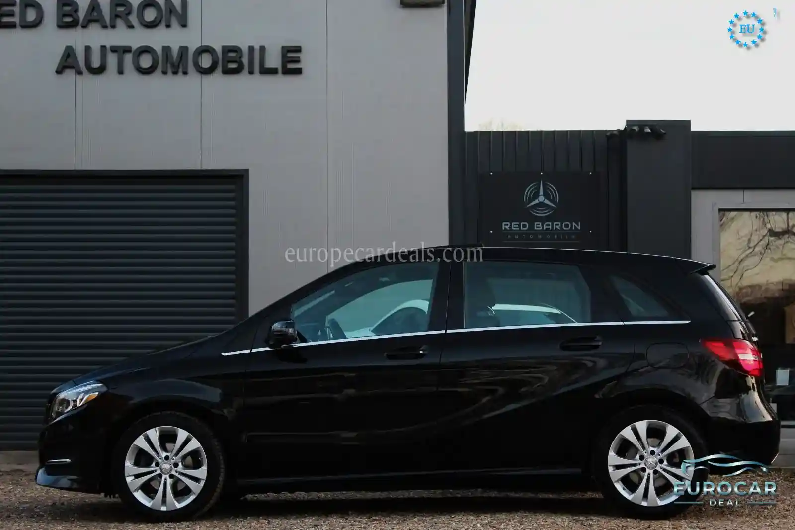 Mercedes-Benz B 180