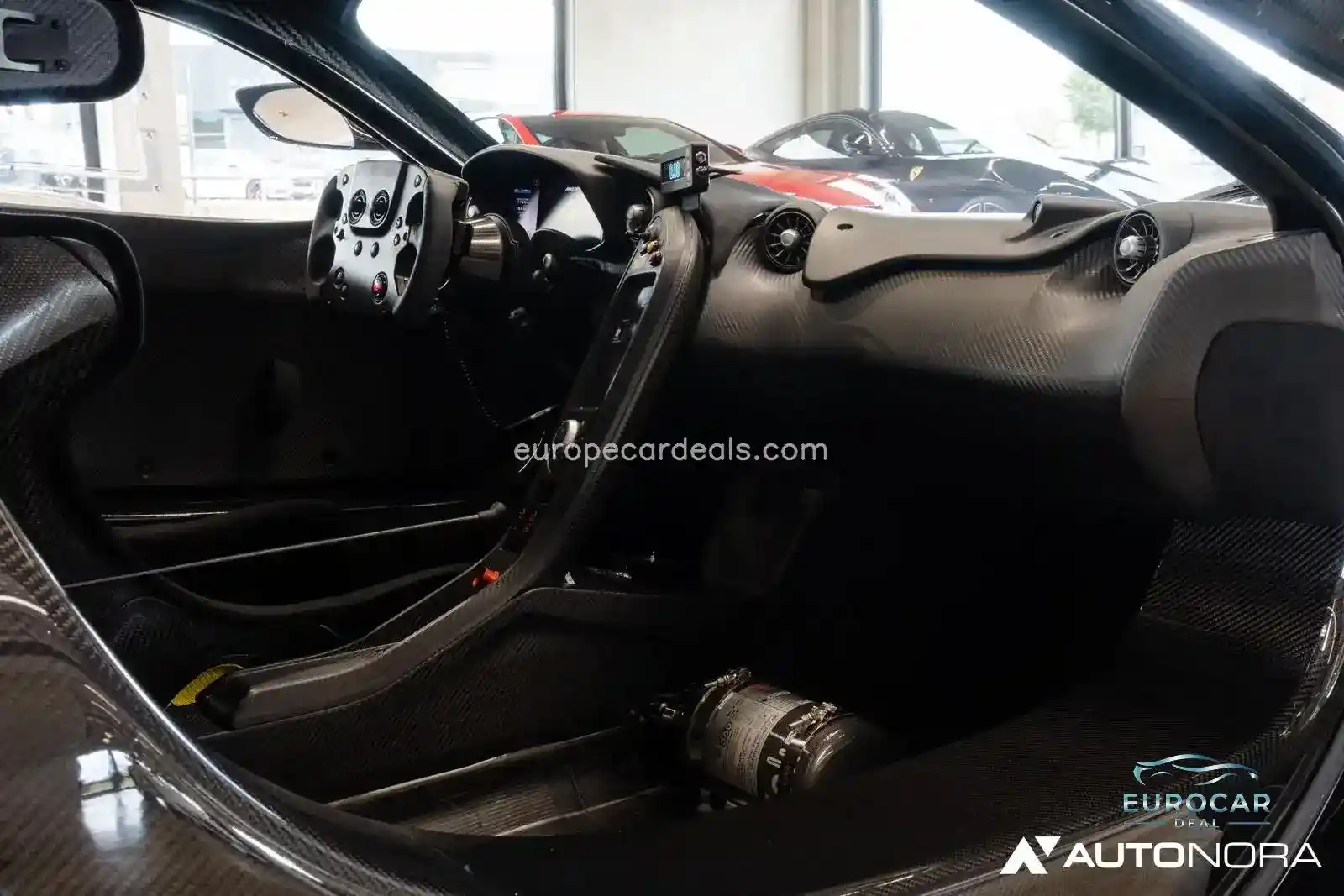 McLaren P1