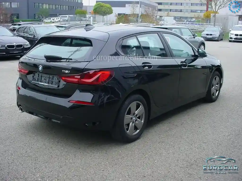 BMW 118