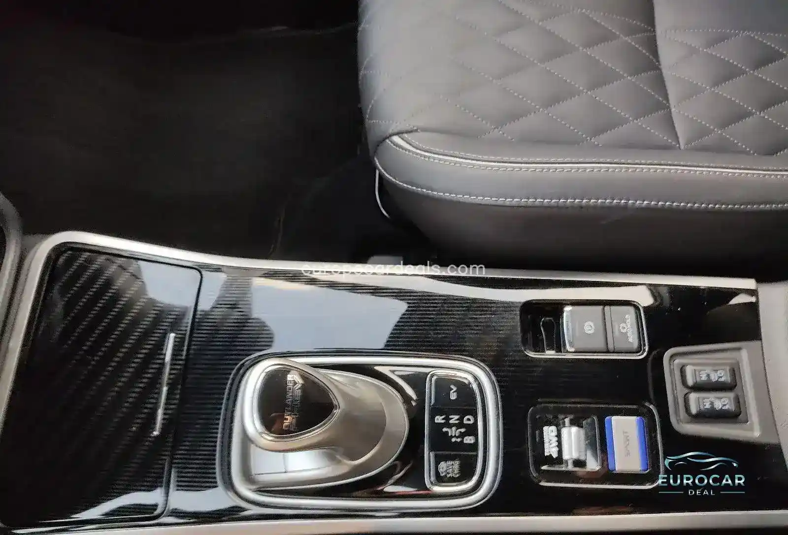 Mitsubishi Plug-in Hybrid Outlander