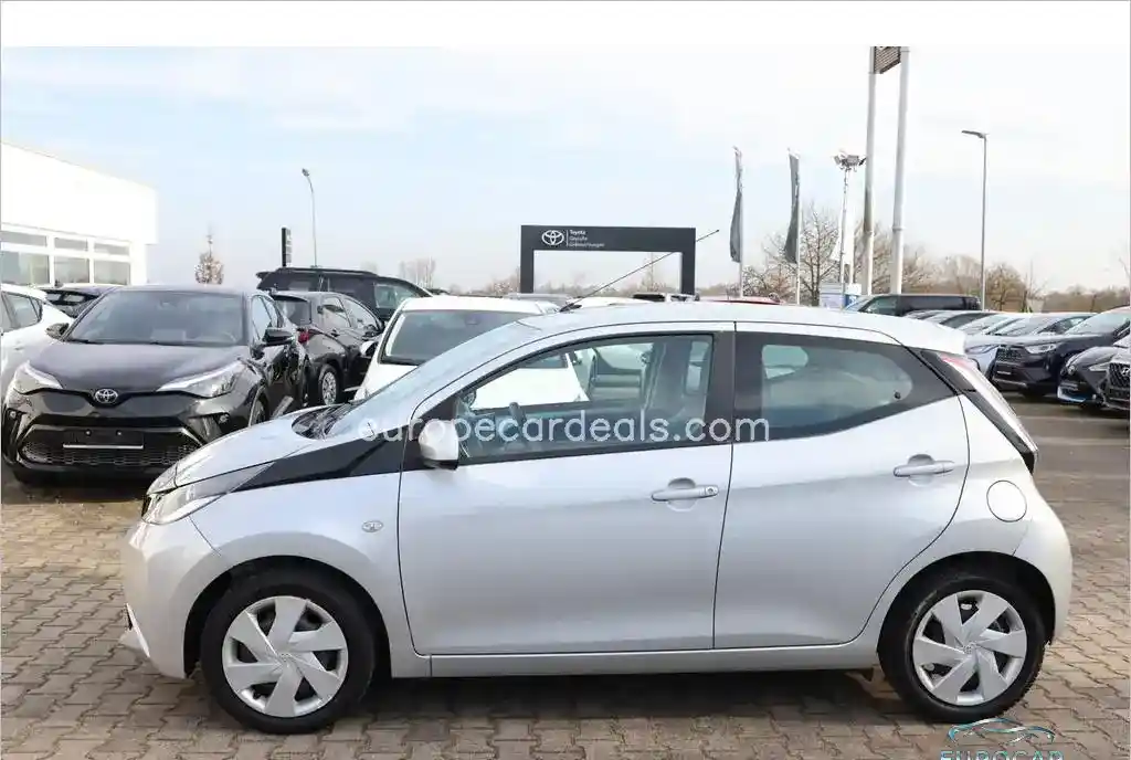 Toyota Aygo (X)