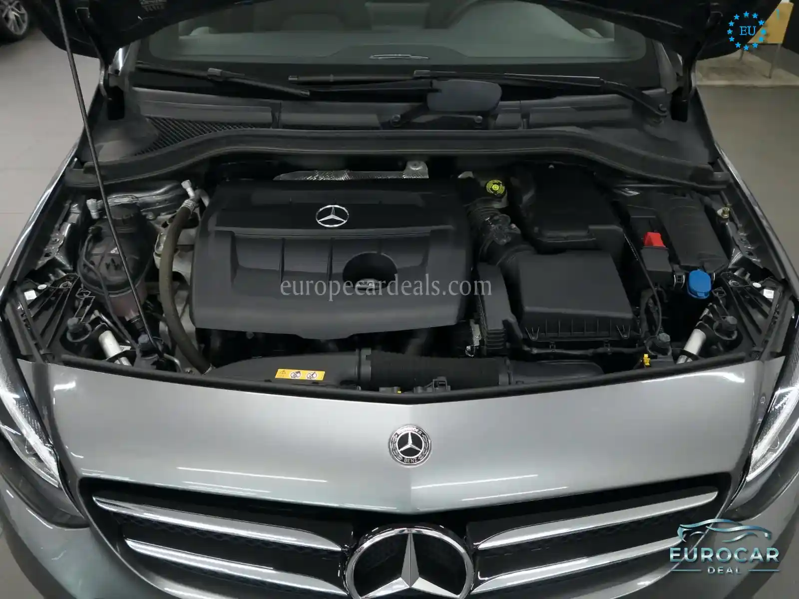 Mercedes-Benz B 180