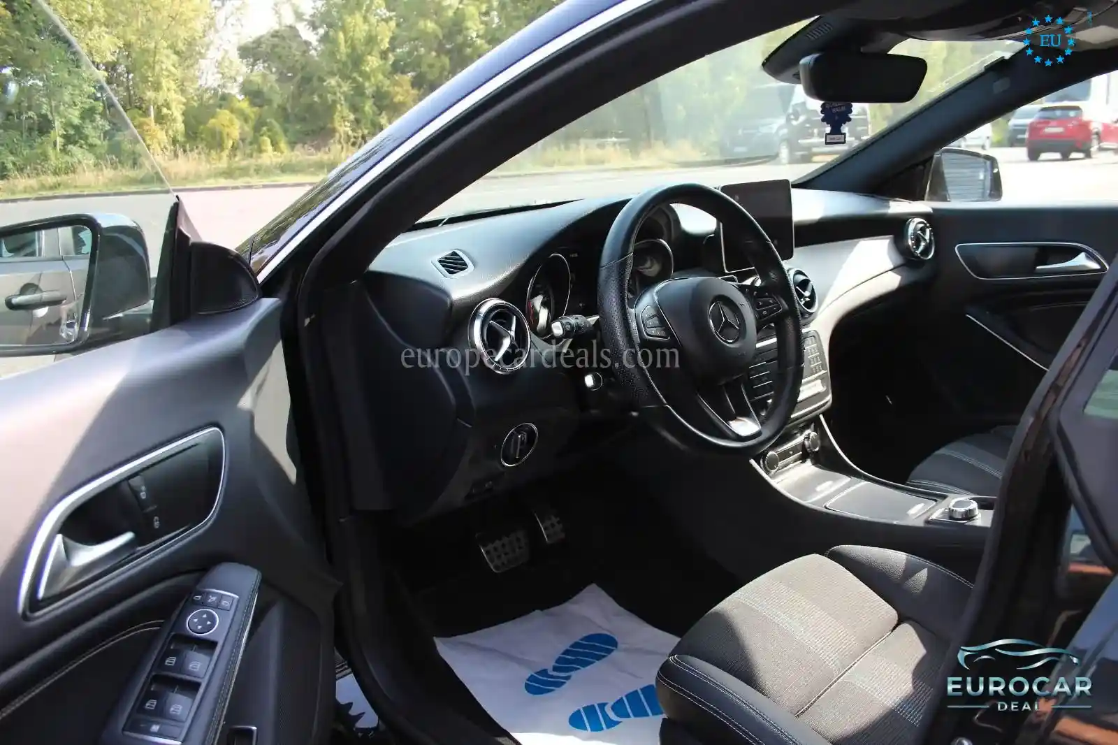 Mercedes-Benz CLA 180