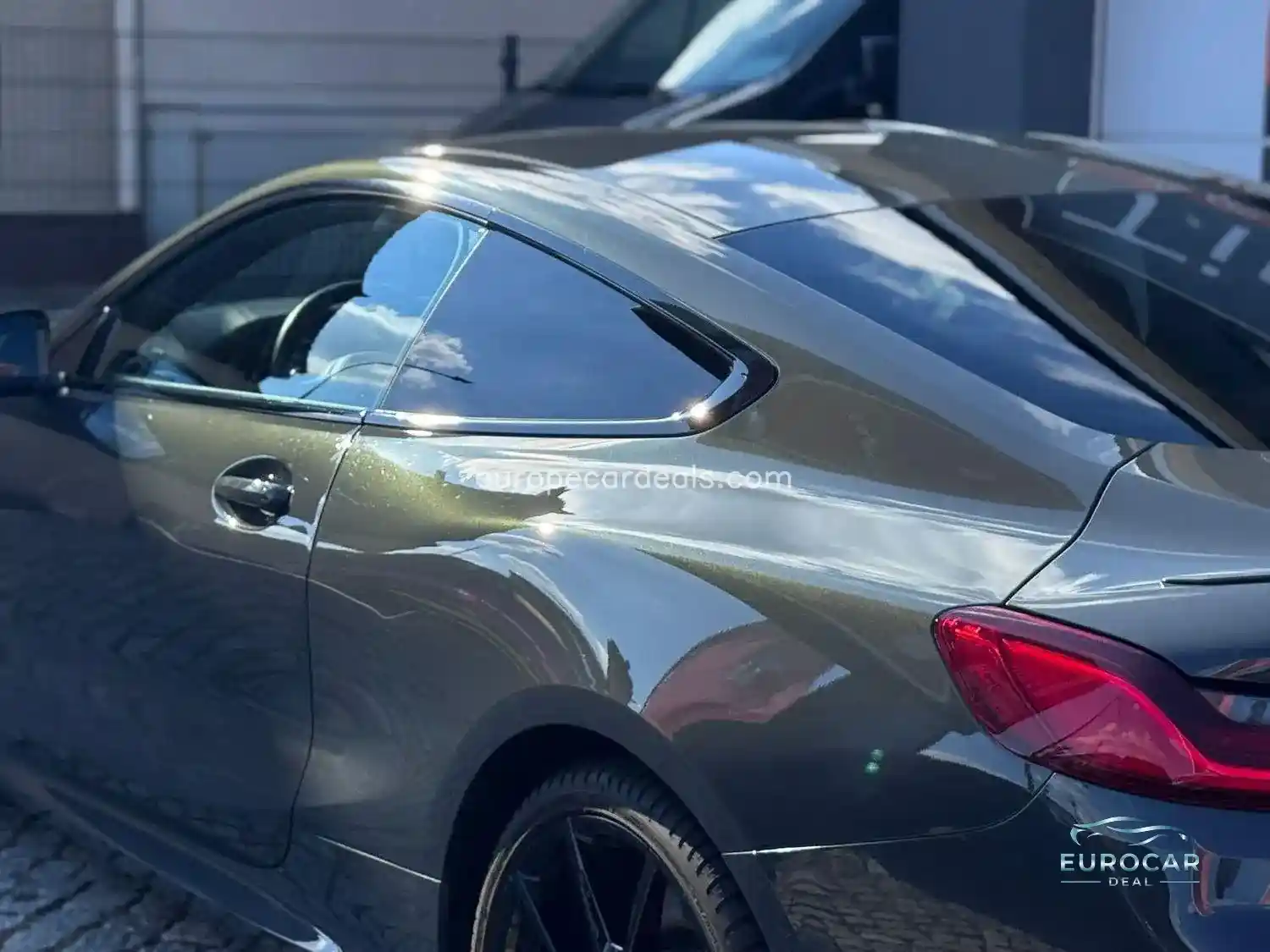 BMW 840