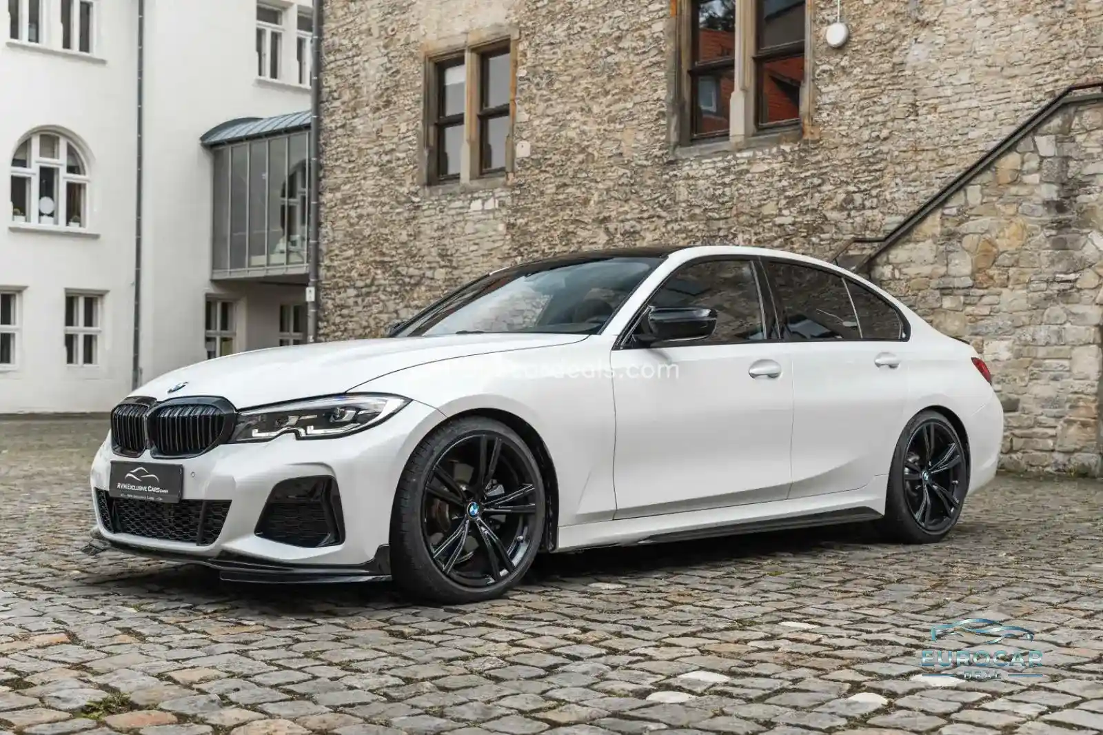 BMW 330