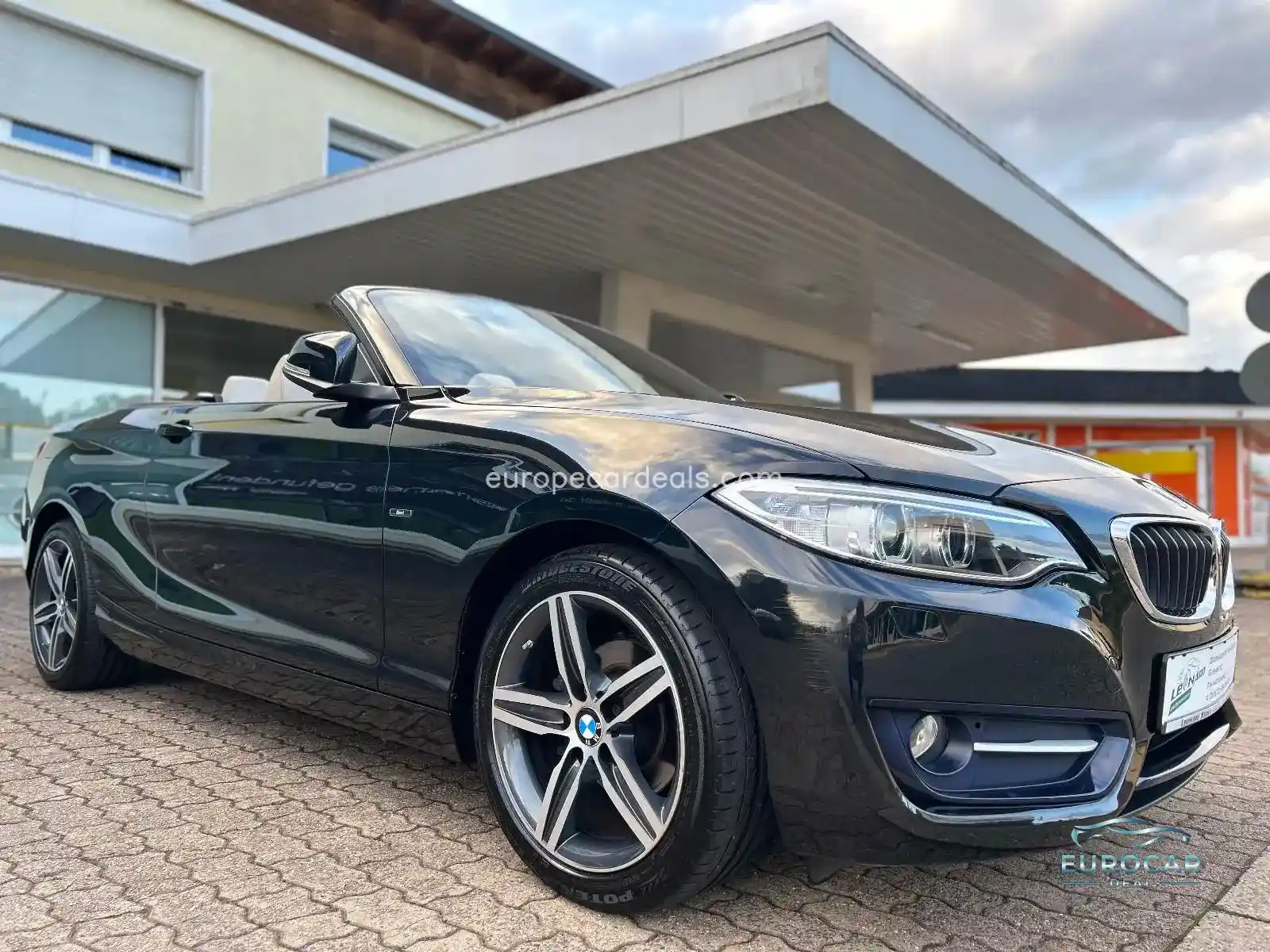 BMW 218