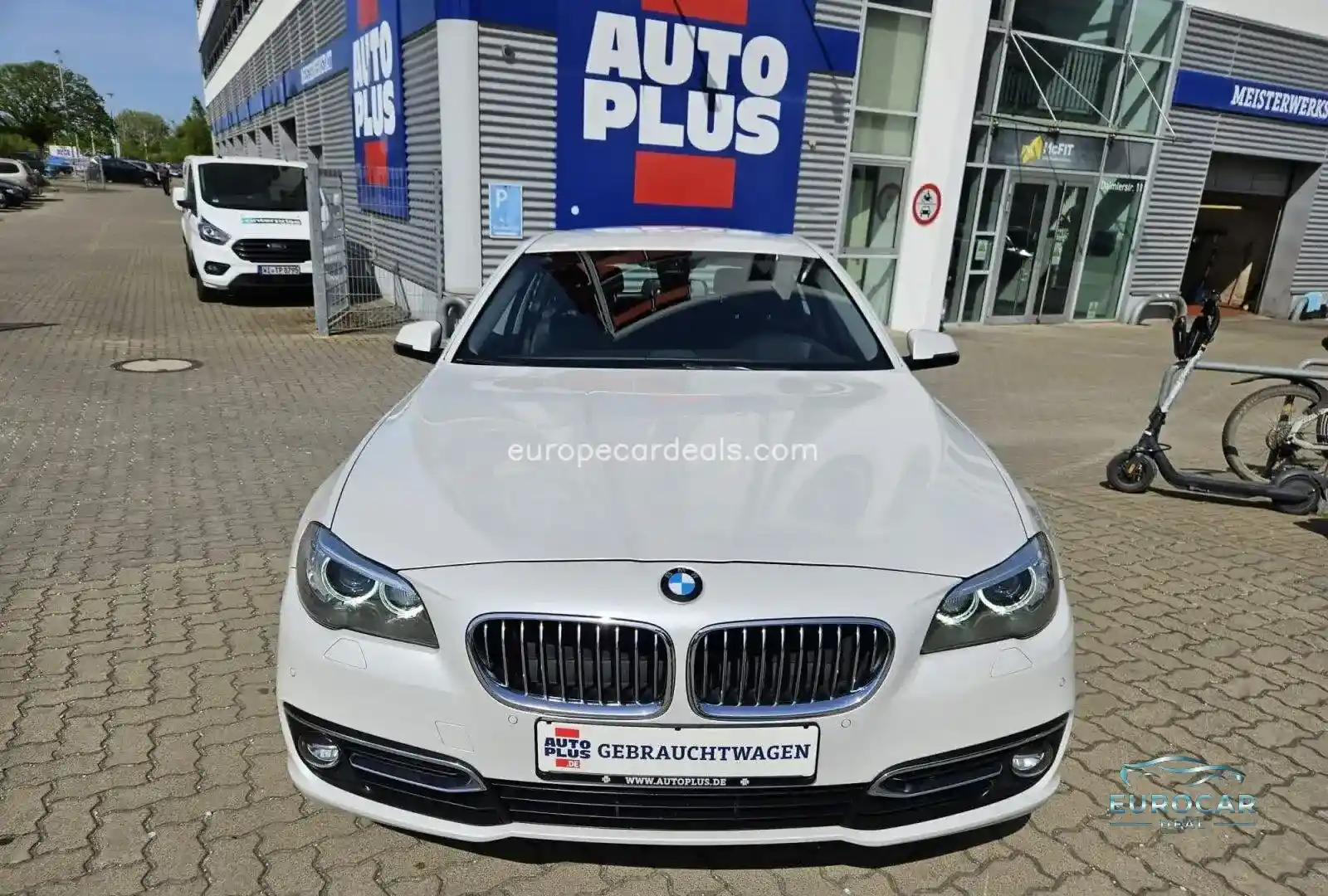 BMW 525