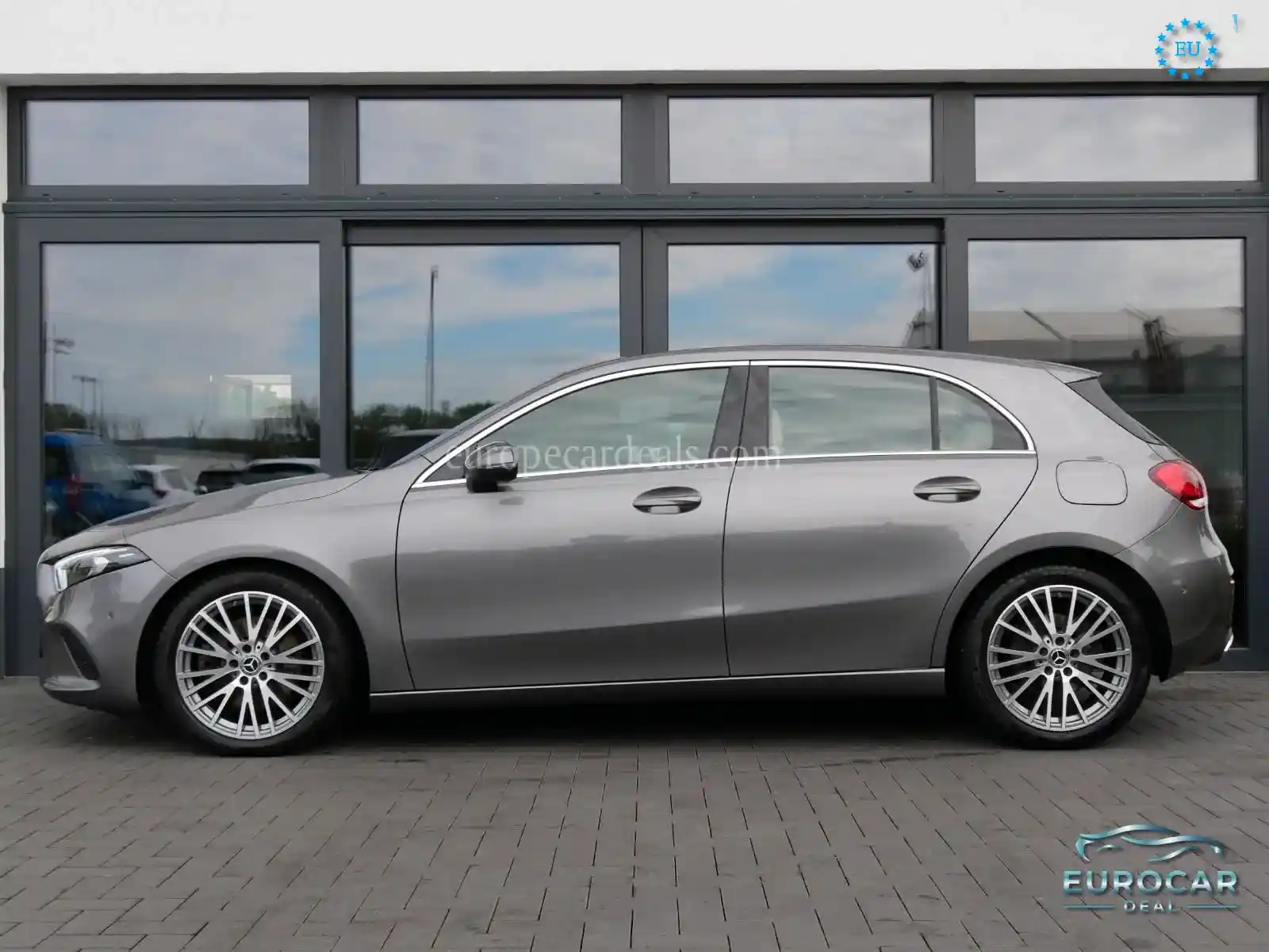 Mercedes-Benz A 220