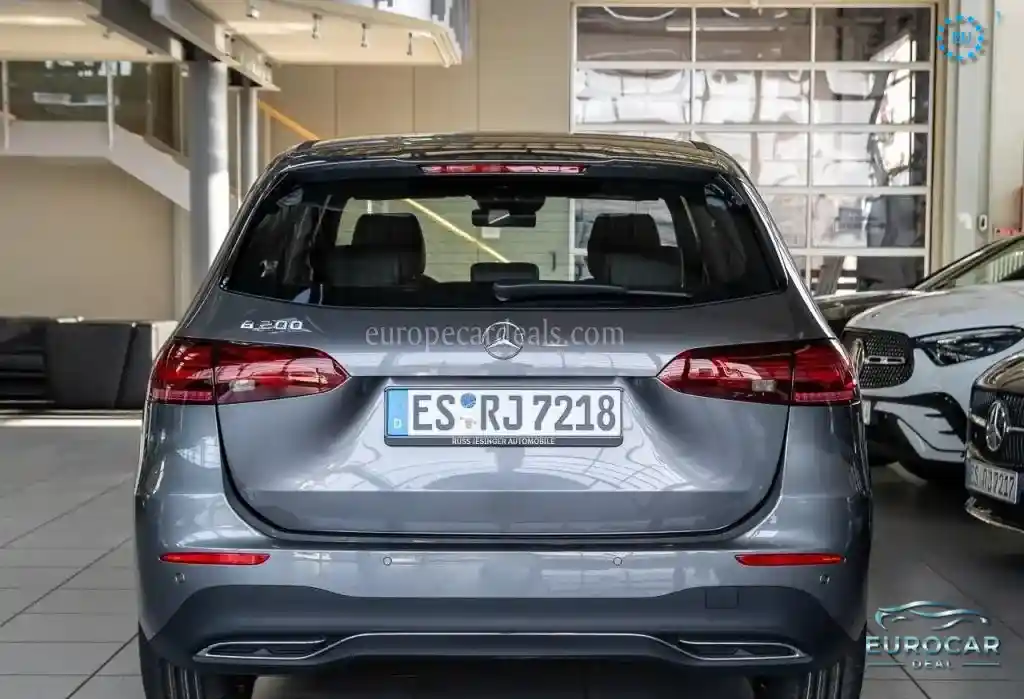 Mercedes-Benz B 200