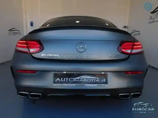 Mercedes-Benz C 63 AMG