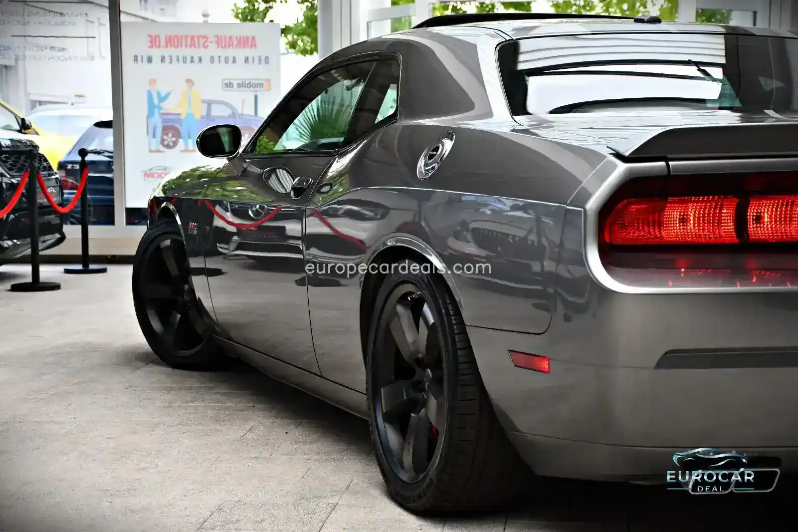 Dodge Challenger