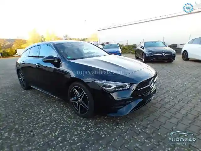 Mercedes-Benz CLA 200 Shooting Brake