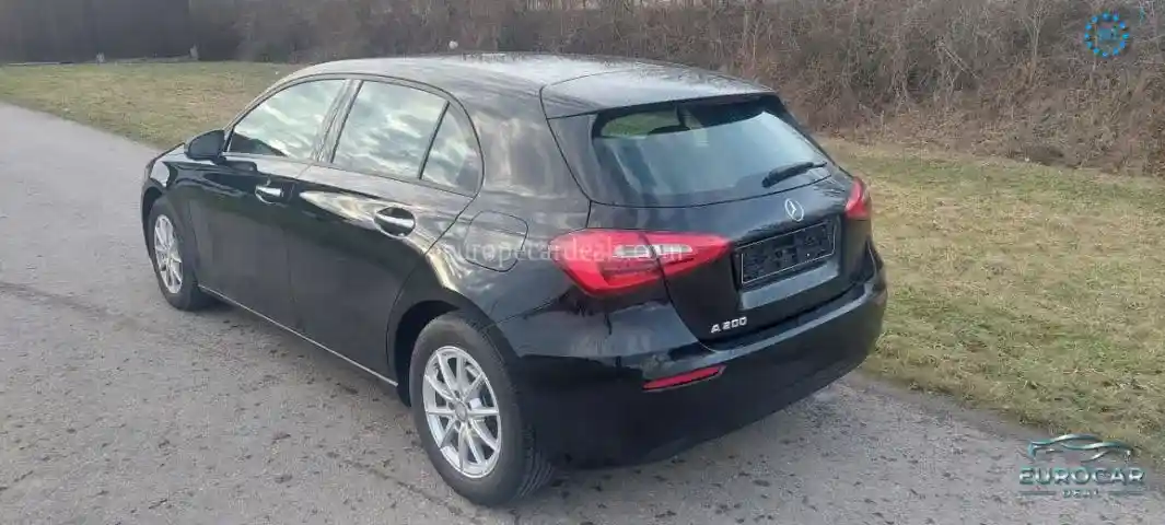 Mercedes-Benz A 200