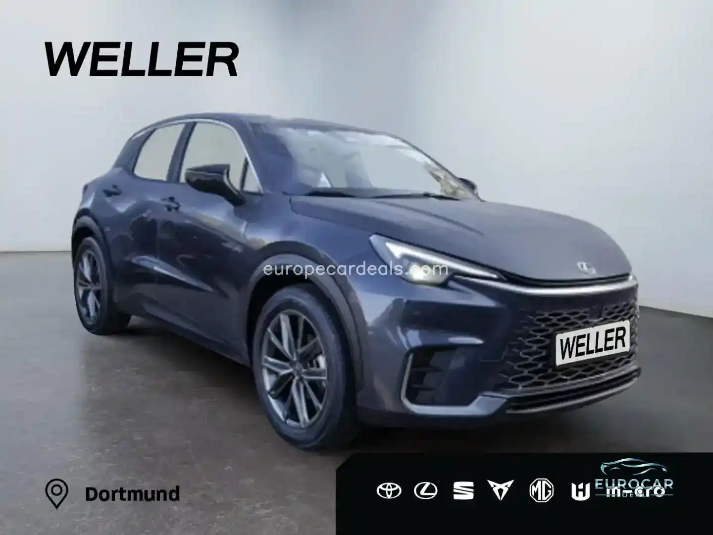 Lexus LBX