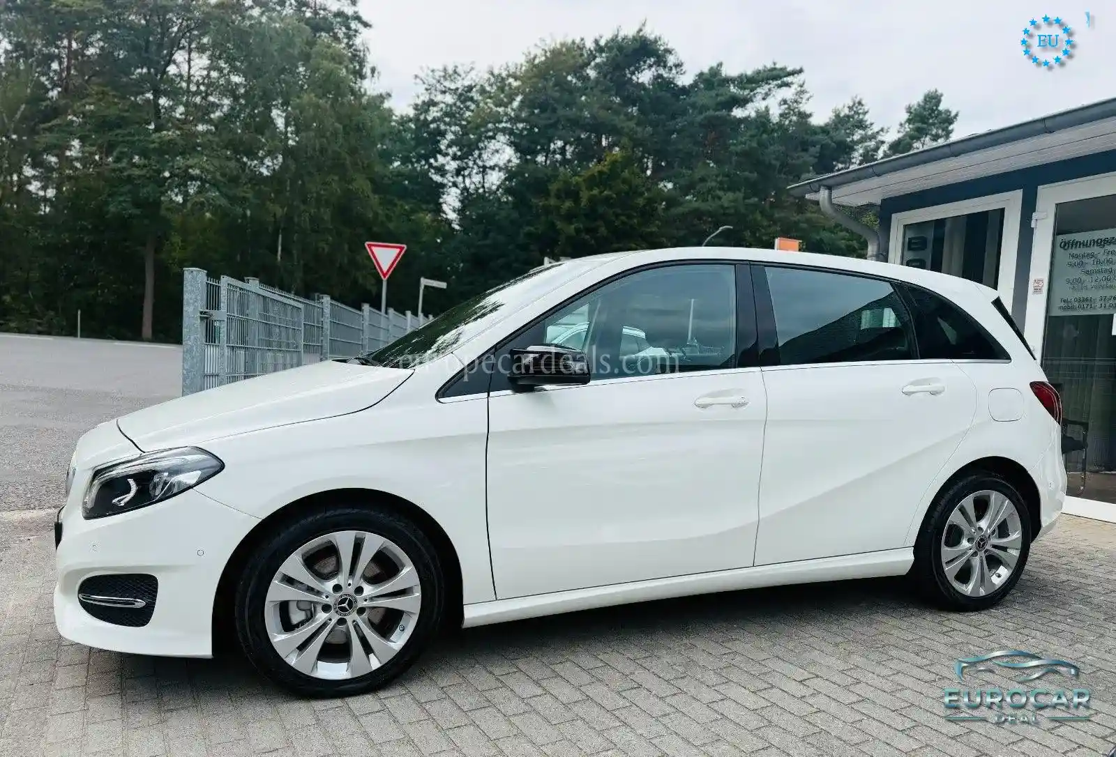 Mercedes-Benz B 200