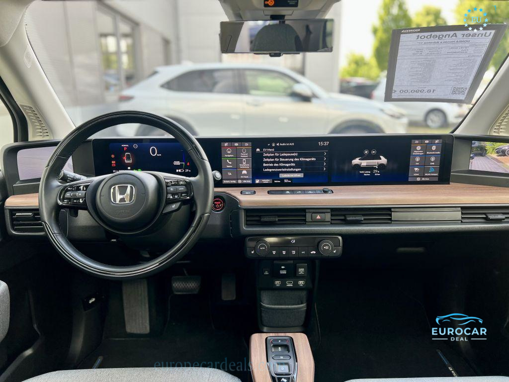 Honda e