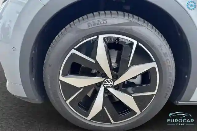 Volkswagen ID.5