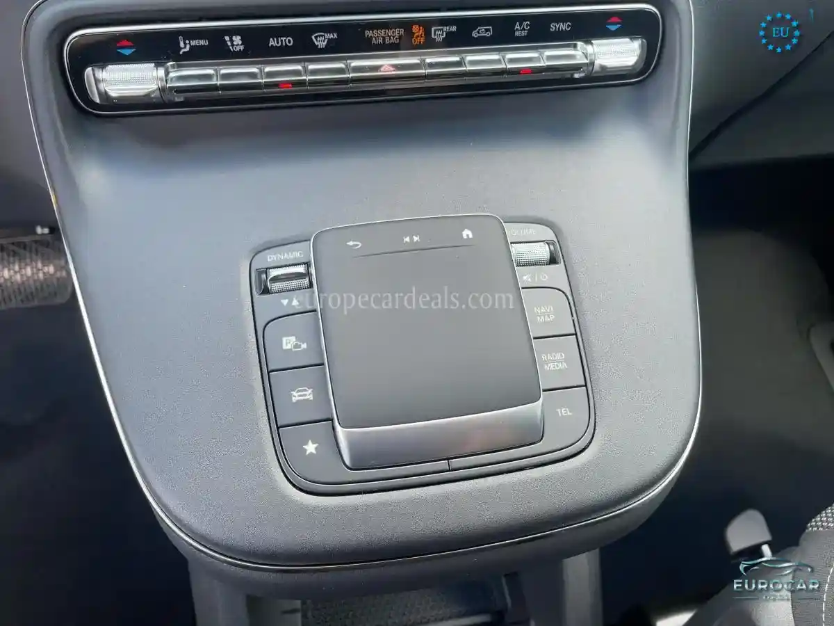 Mercedes-Benz V 250