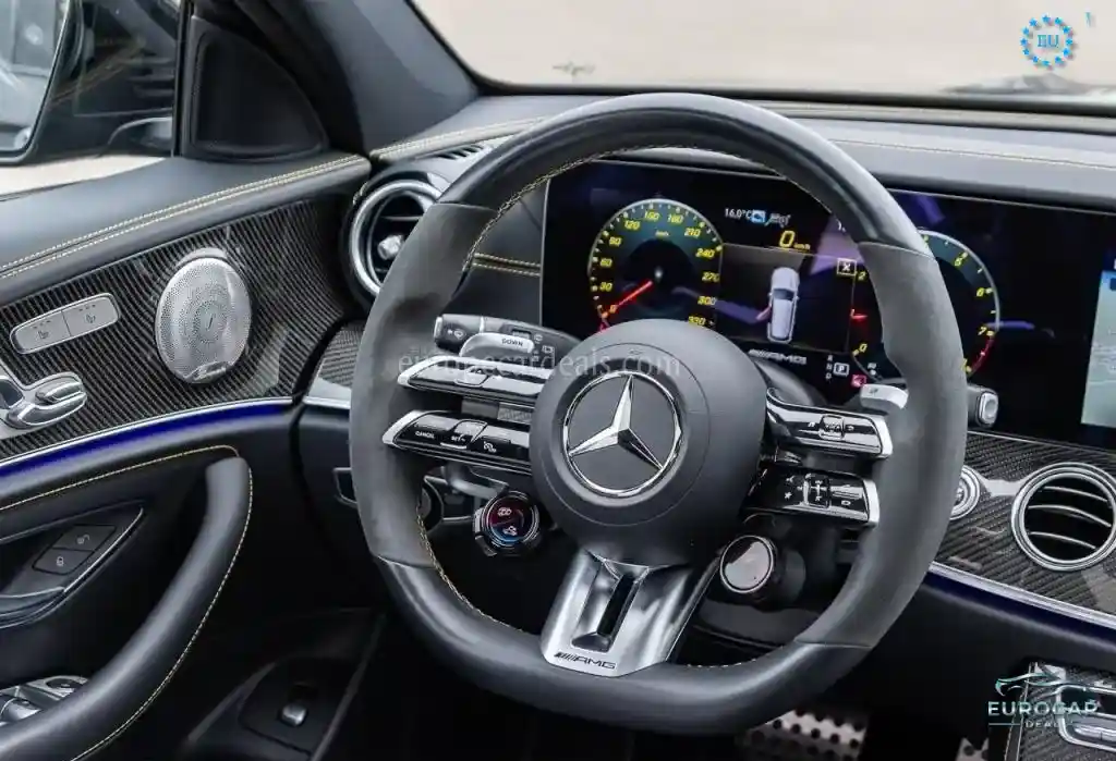 Mercedes-Benz E 63 AMG