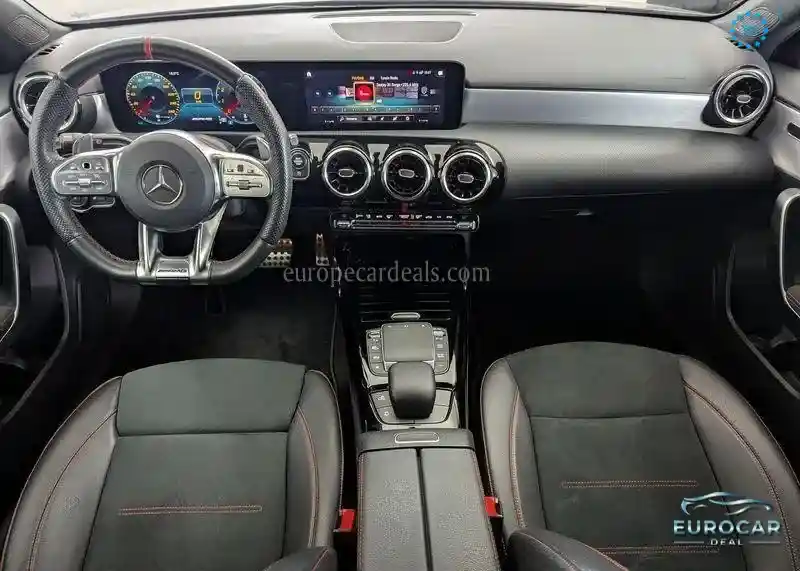 Mercedes-Benz A 35 AMG