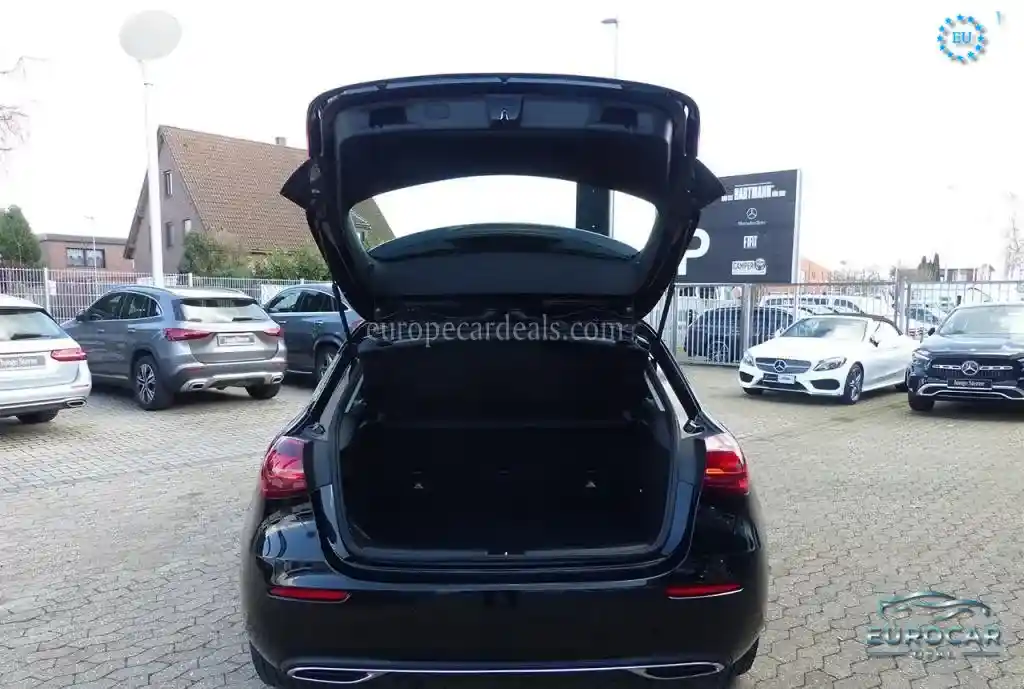 Mercedes-Benz A 180