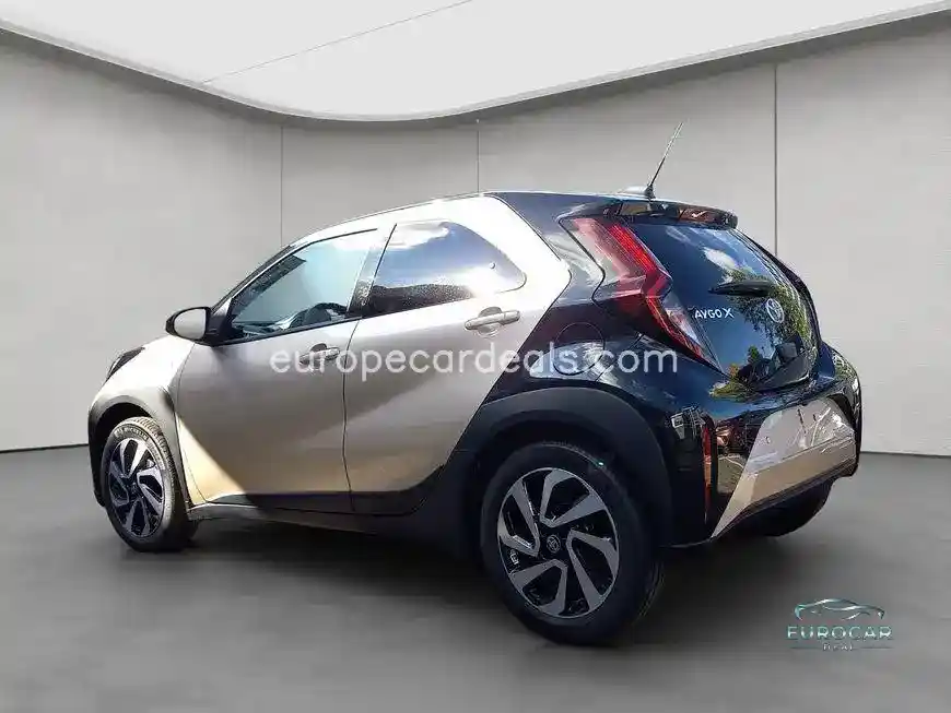 Toyota Aygo (X)
