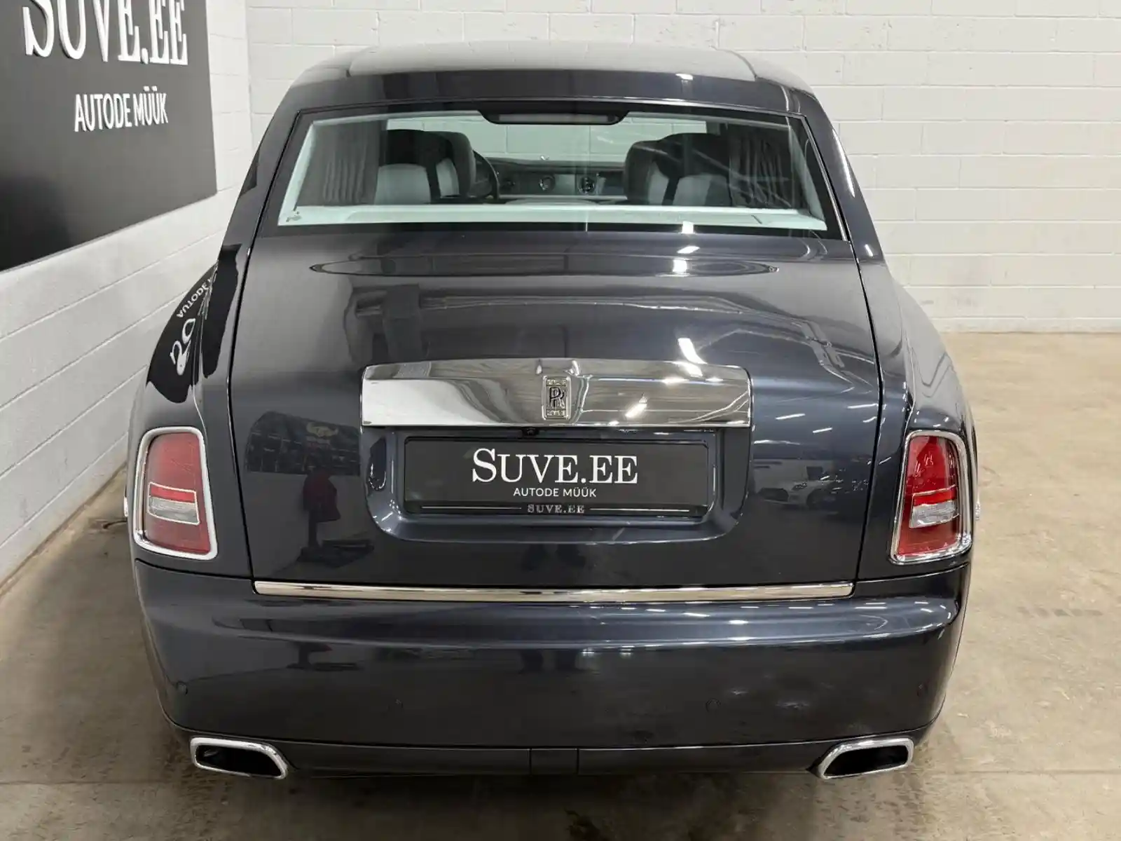 Rolls-Royce Phantom
