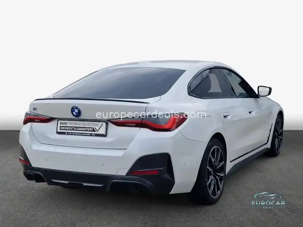 BMW i4