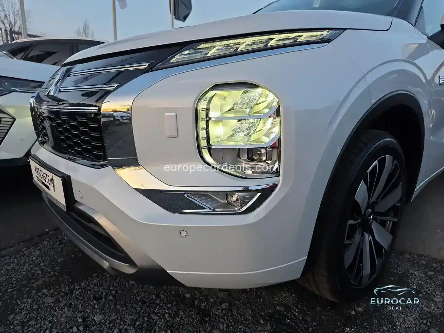Mitsubishi Plug-in Hybrid Outlander