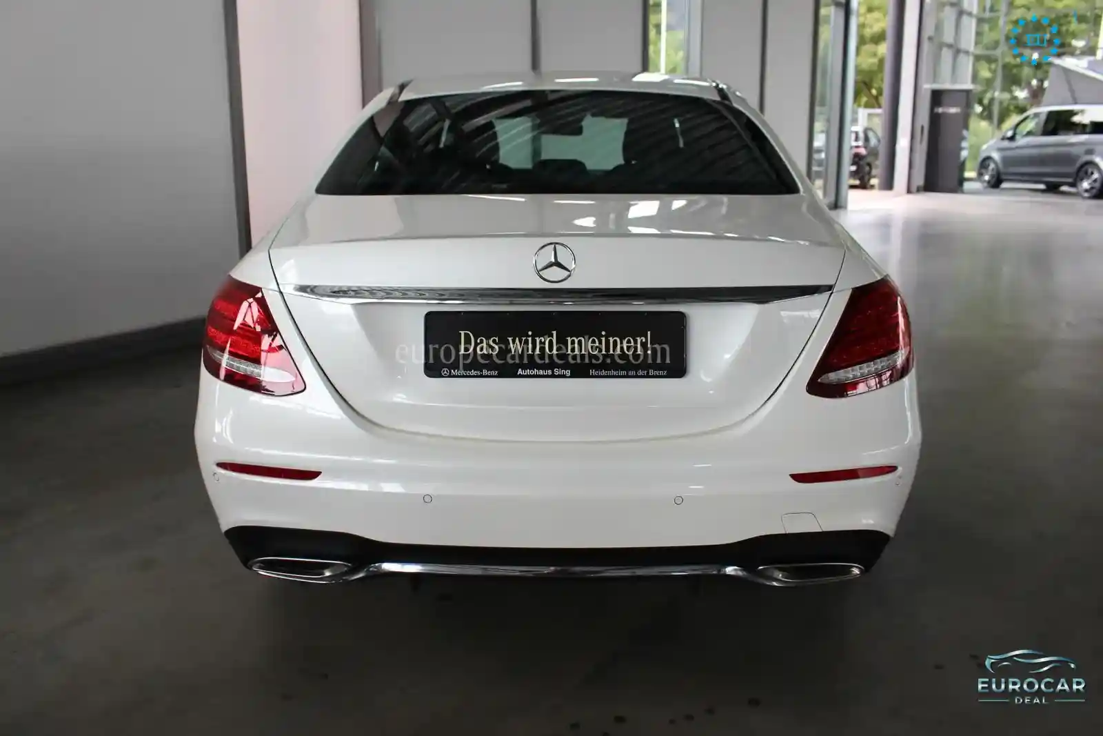Mercedes-Benz E 200