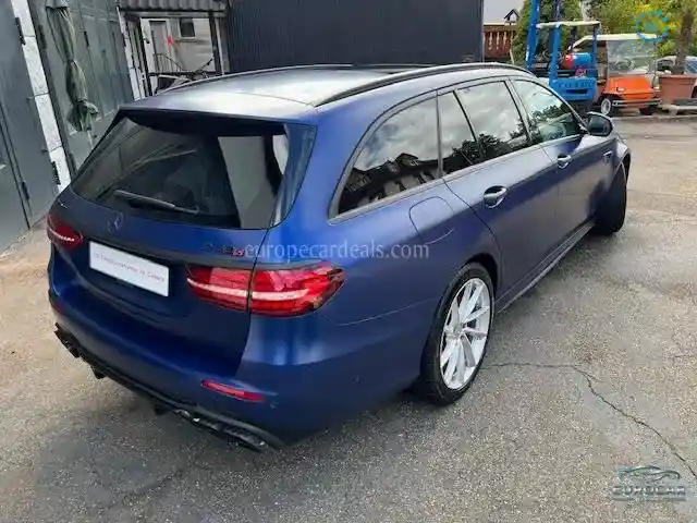 Mercedes-Benz E 63 AMG