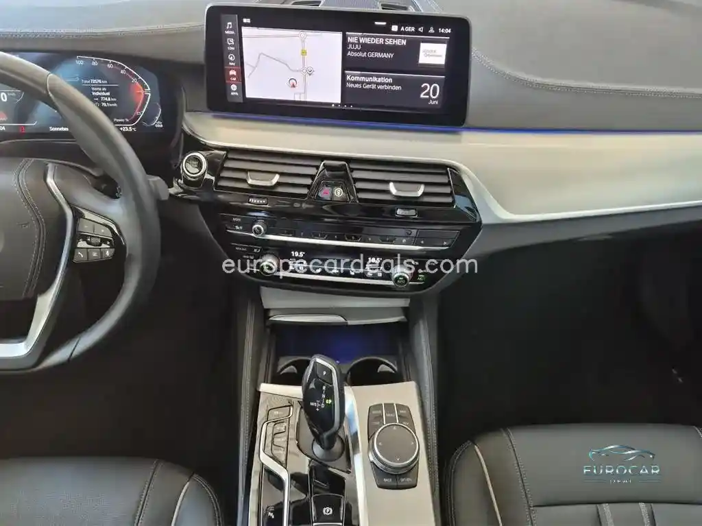 BMW 530