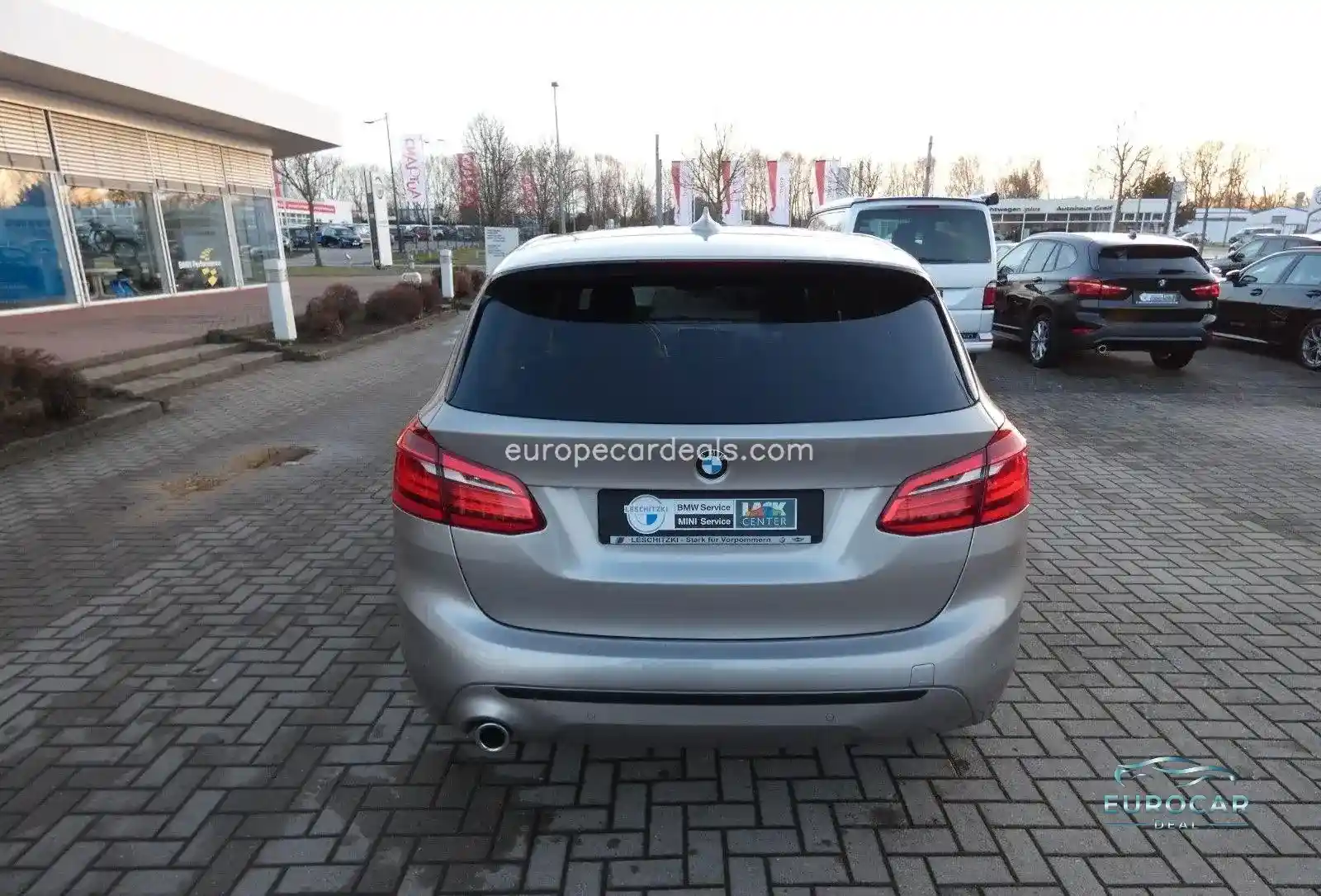 BMW 218