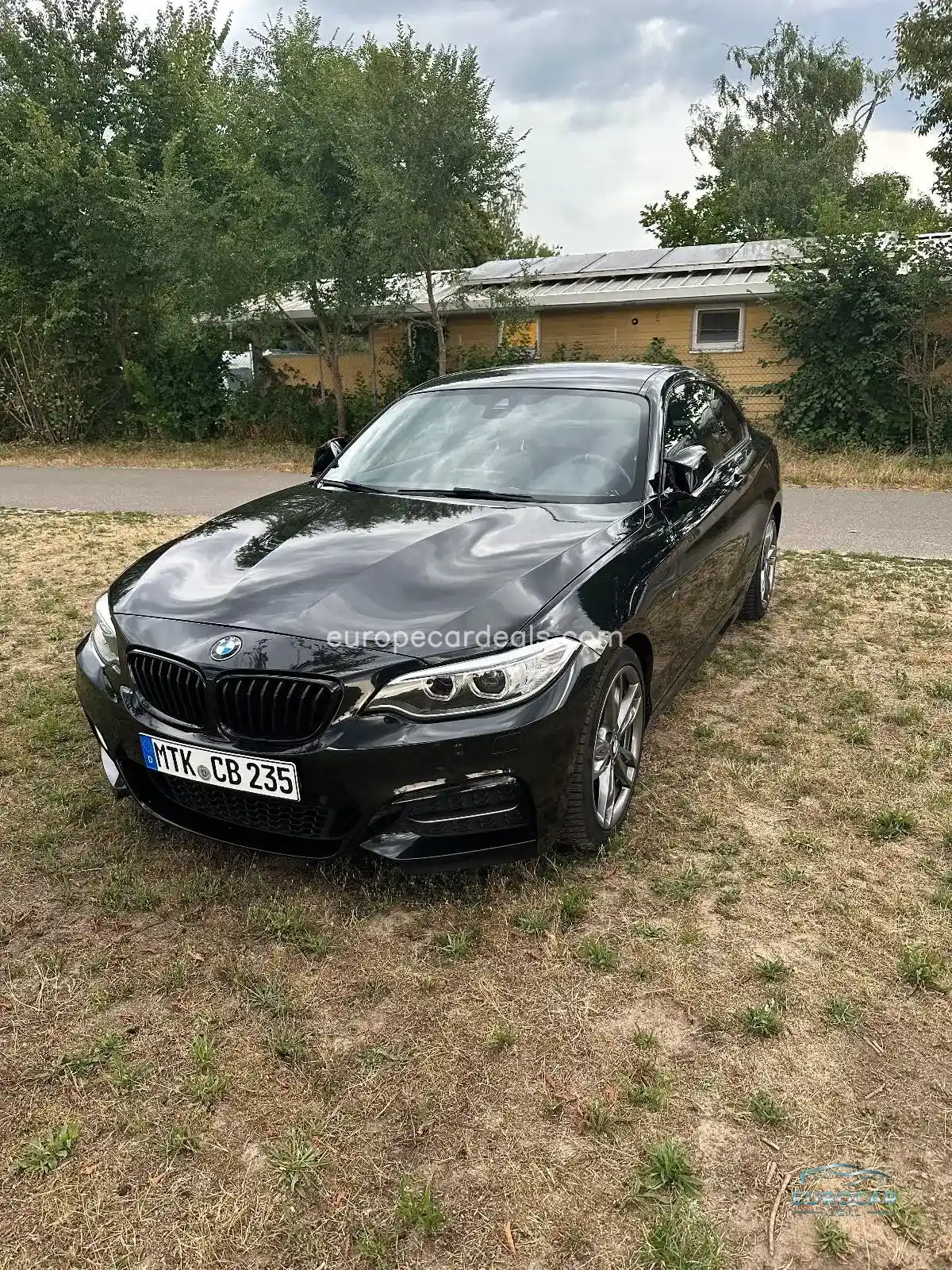 BMW M235