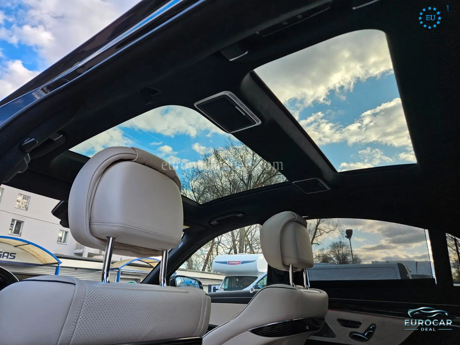 Mercedes-Benz S 560