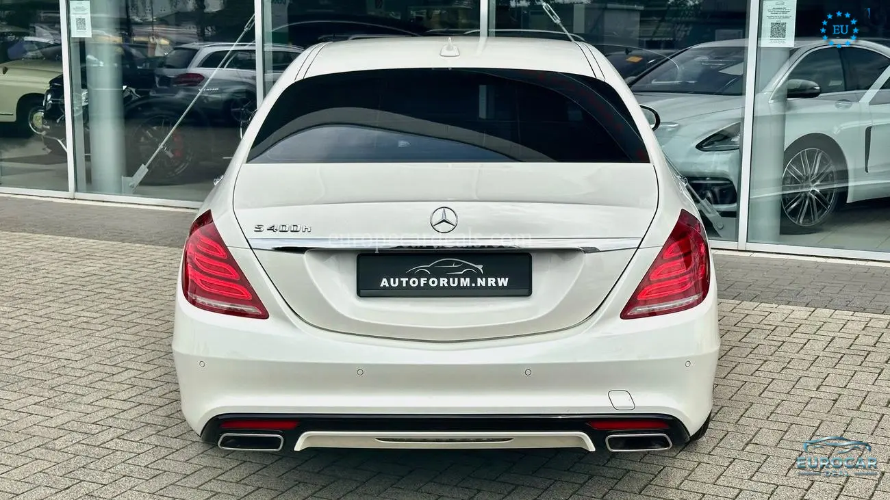 Mercedes-Benz S 400