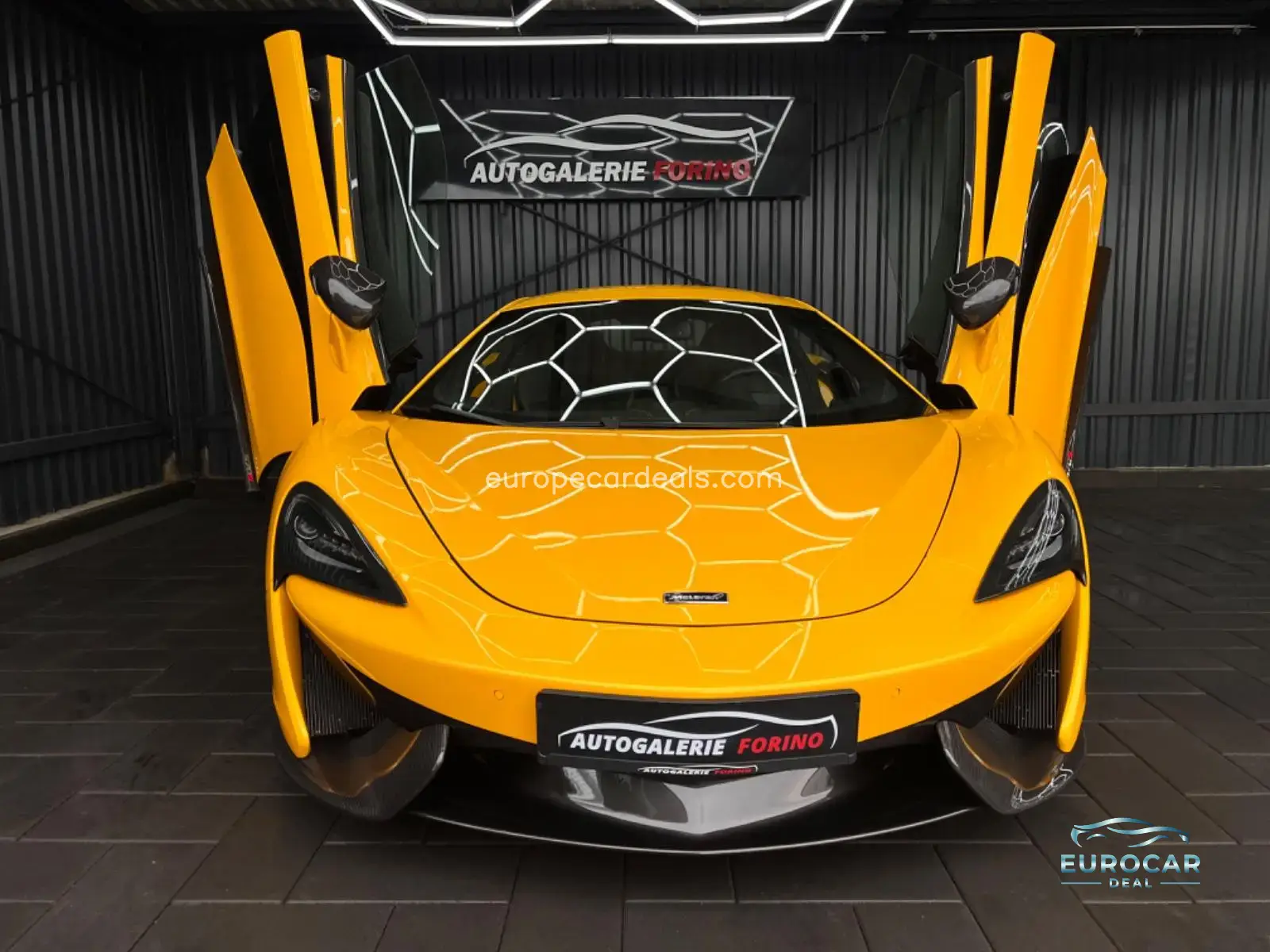 McLaren 570S