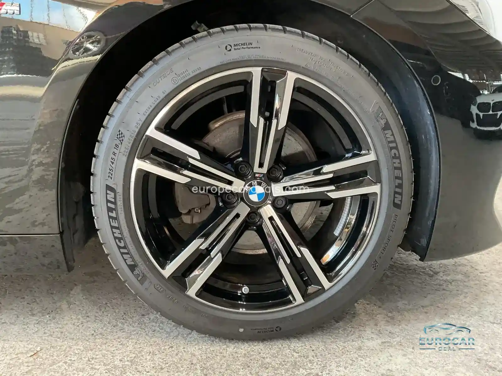 BMW 220
