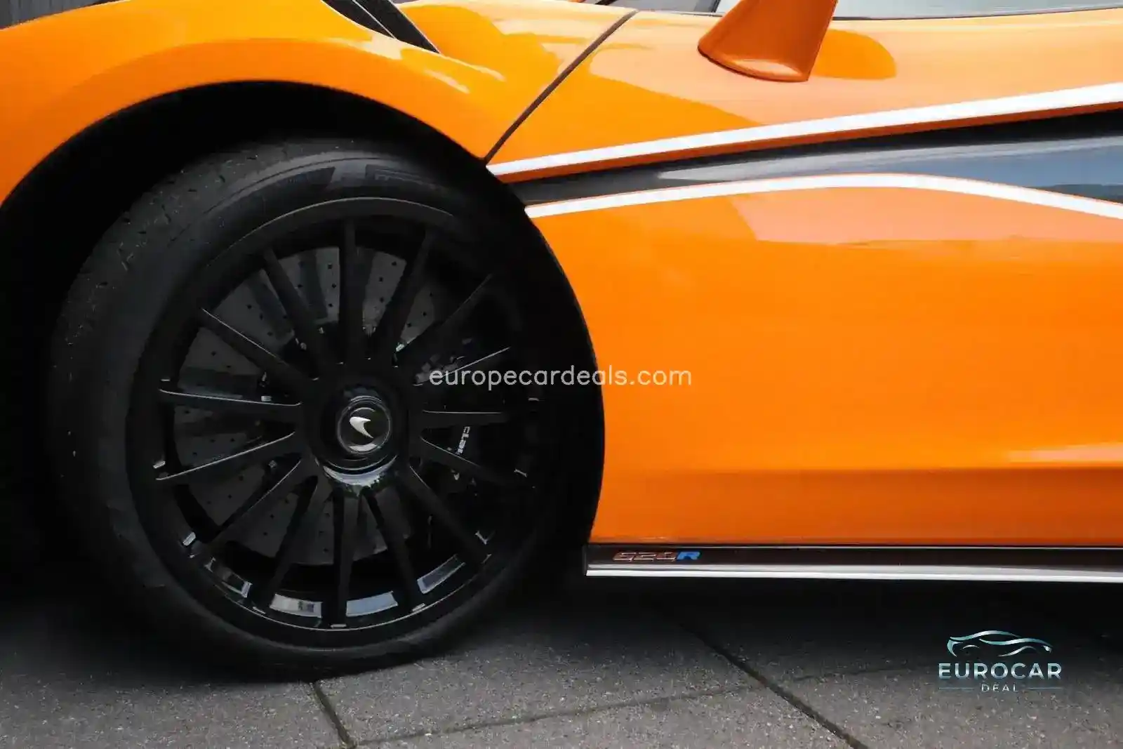 McLaren 620R