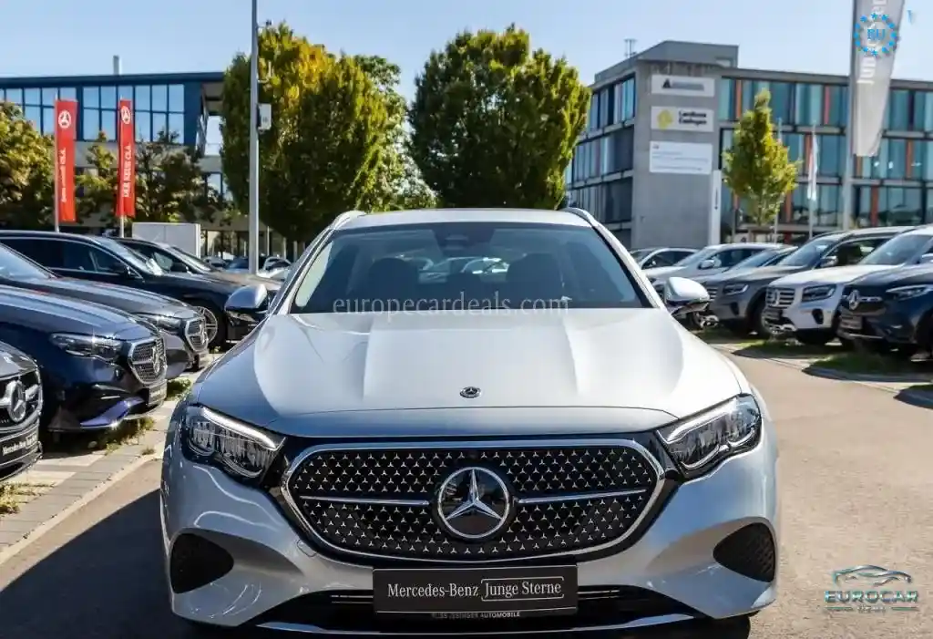 Mercedes-Benz E 220
