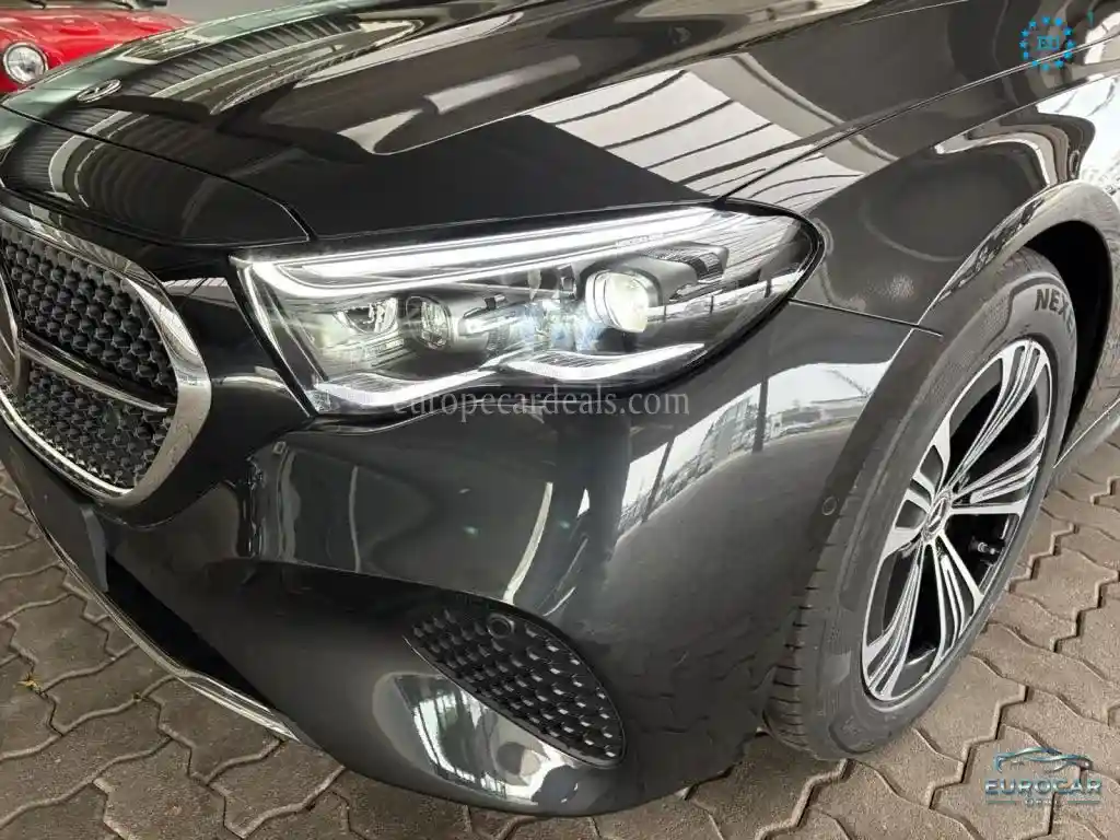 Mercedes-Benz E 200