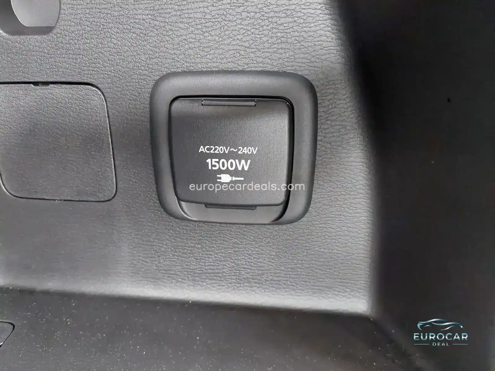 Mitsubishi Plug-in Hybrid Outlander