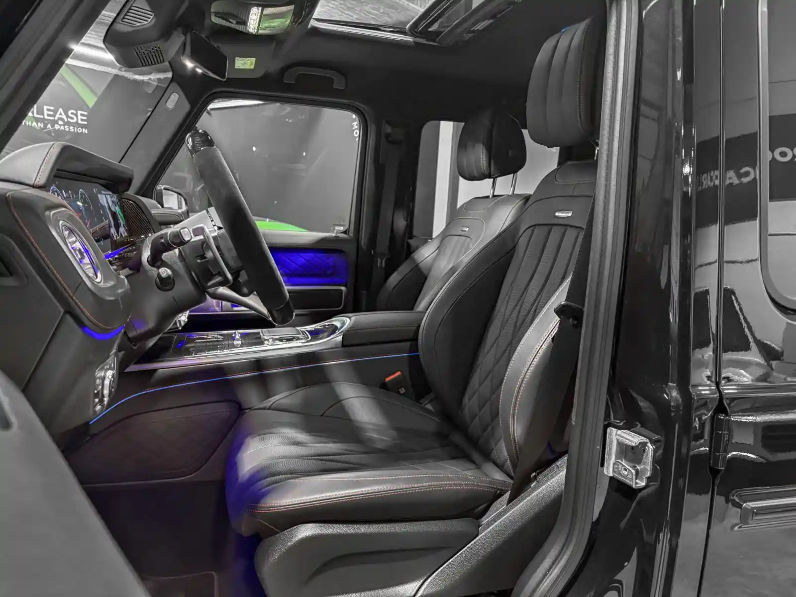 Mercedes-Benz G 500