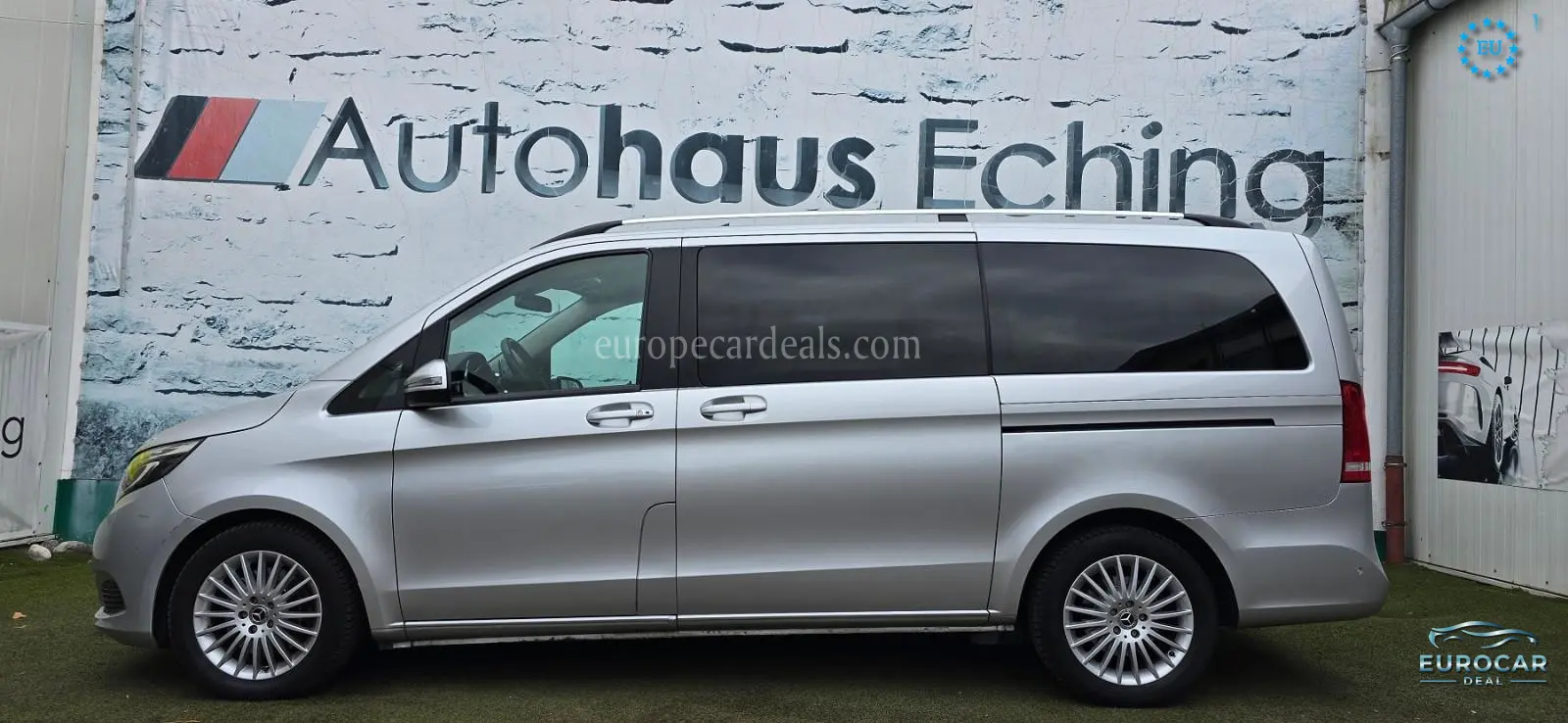 Mercedes-Benz V 220
