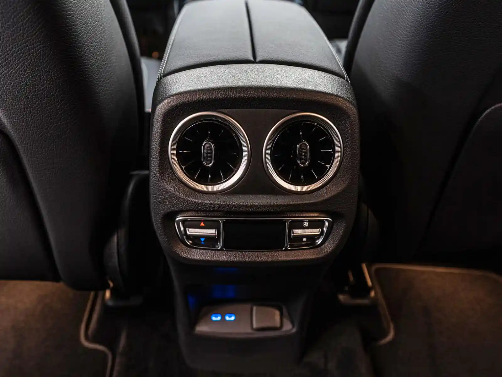Mercedes-Benz G 500