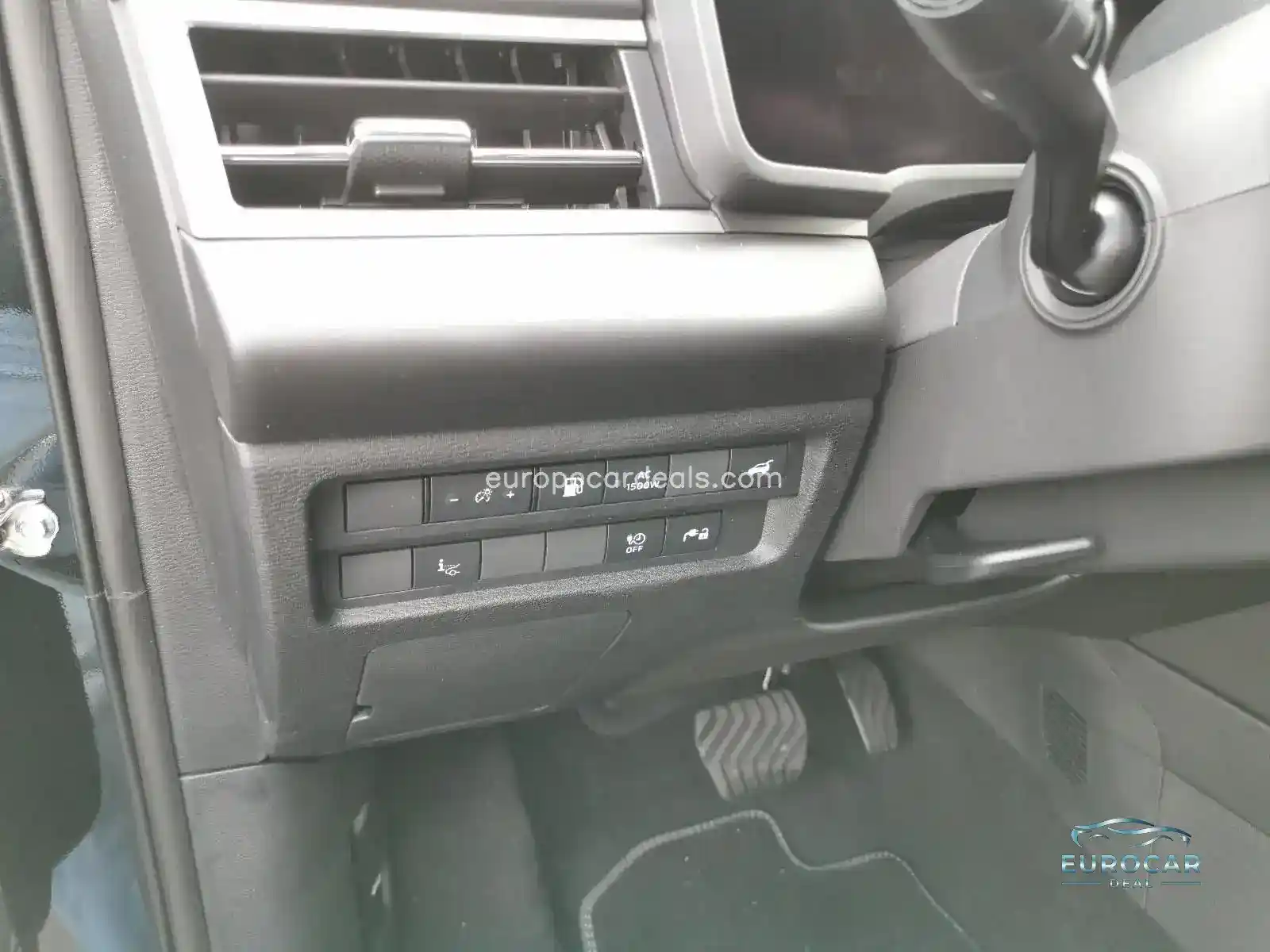 Mitsubishi Plug-in Hybrid Outlander