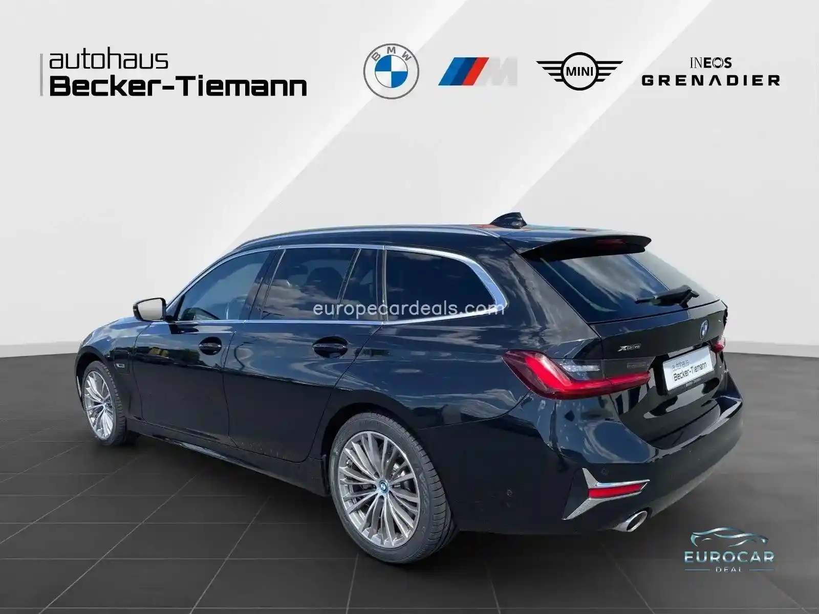BMW 330