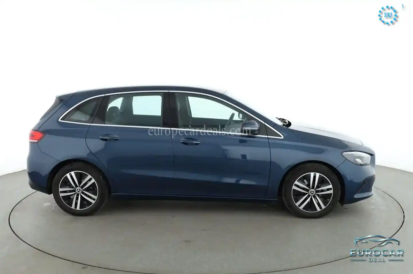 Mercedes-Benz B 220